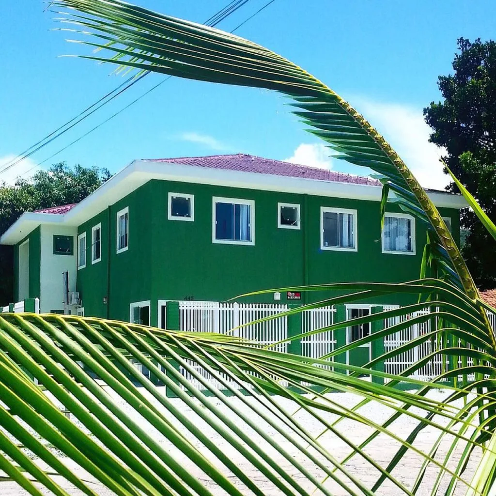 Pousada Verdes Mares - Pousada Caiobá 12 Suítes