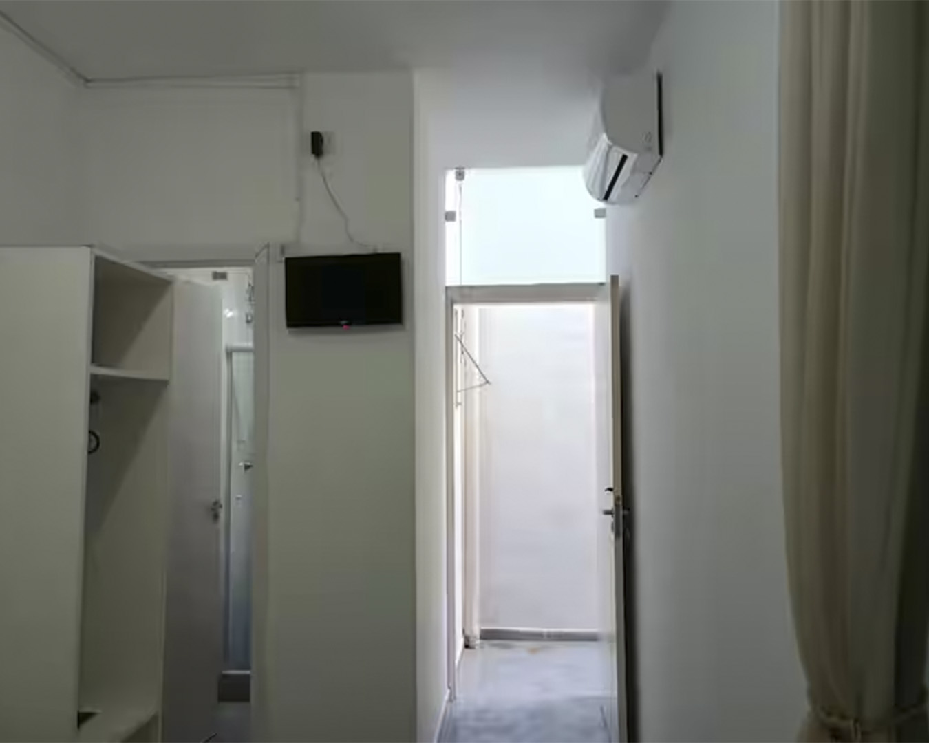 QUARTO 12 - 05